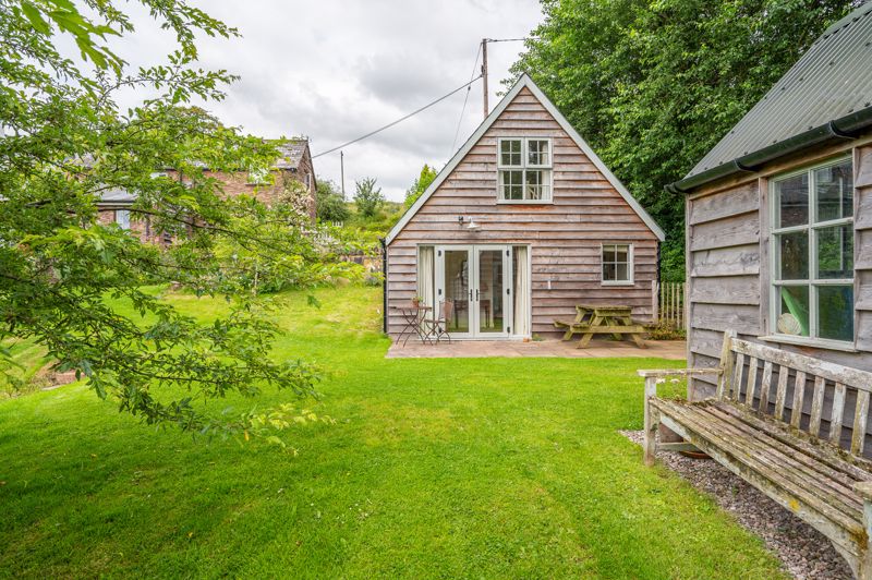Annexe- click for photo gallery